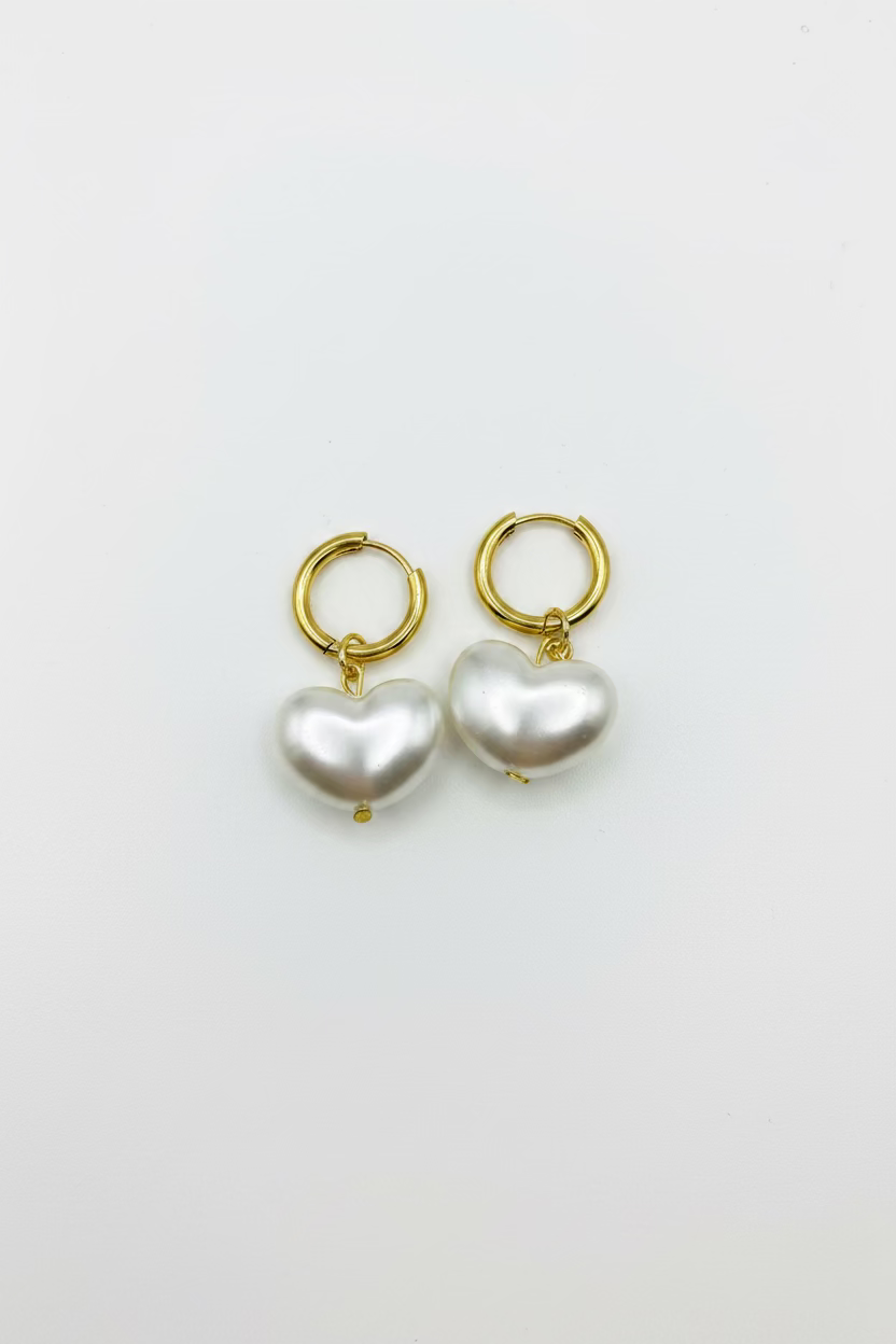 ✨Heart Pearl Örhängen Guld🌺
