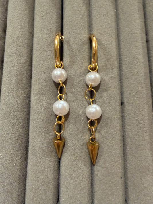 Celine Earrings Guld