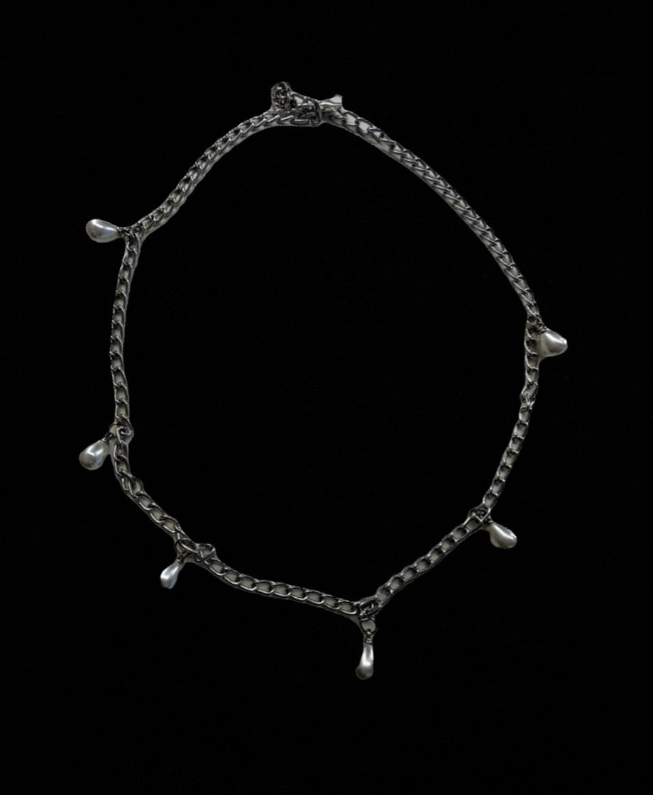 Pearl drop necklace silver