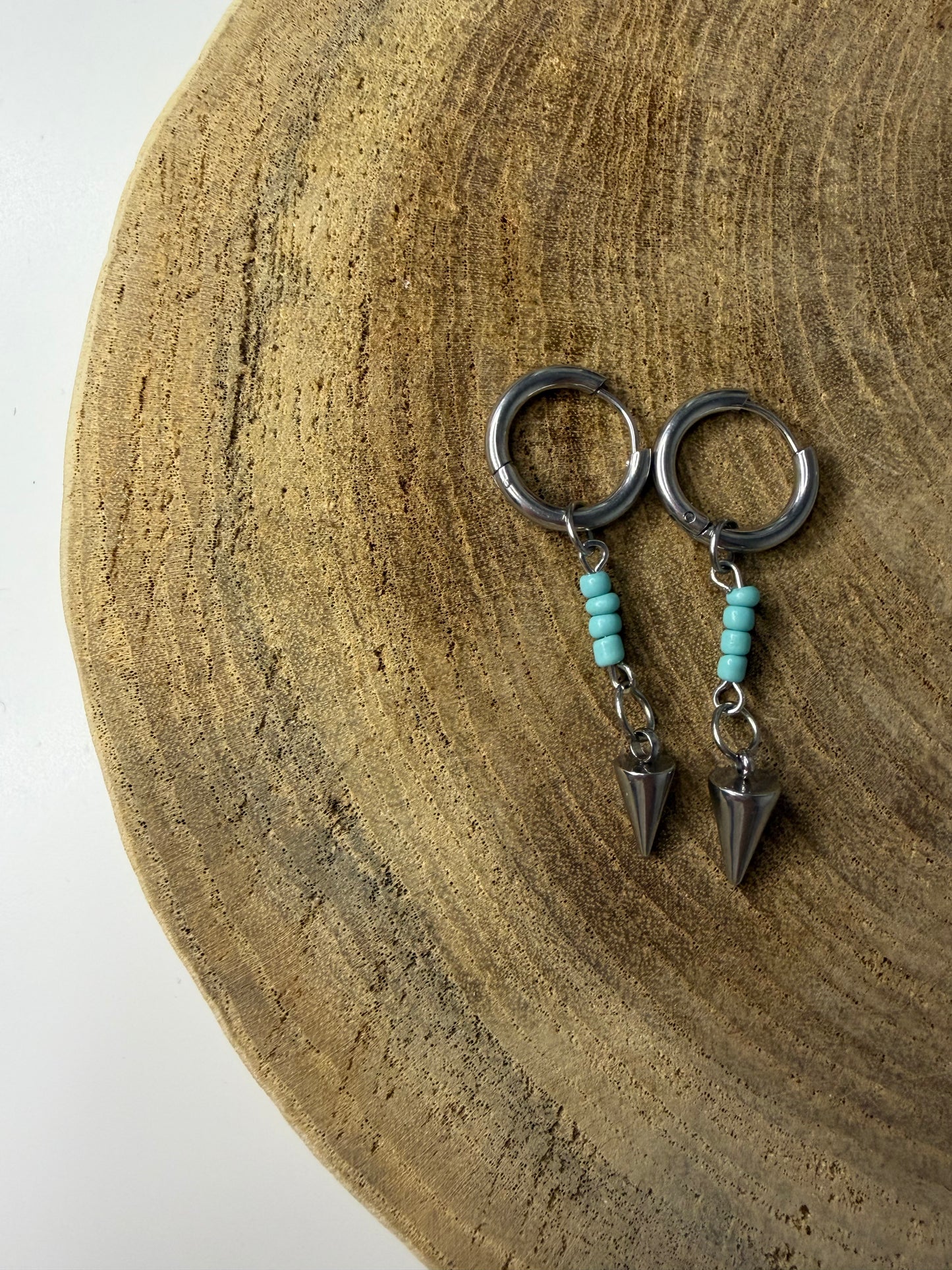Beaded ebbi earrings silver!❣️