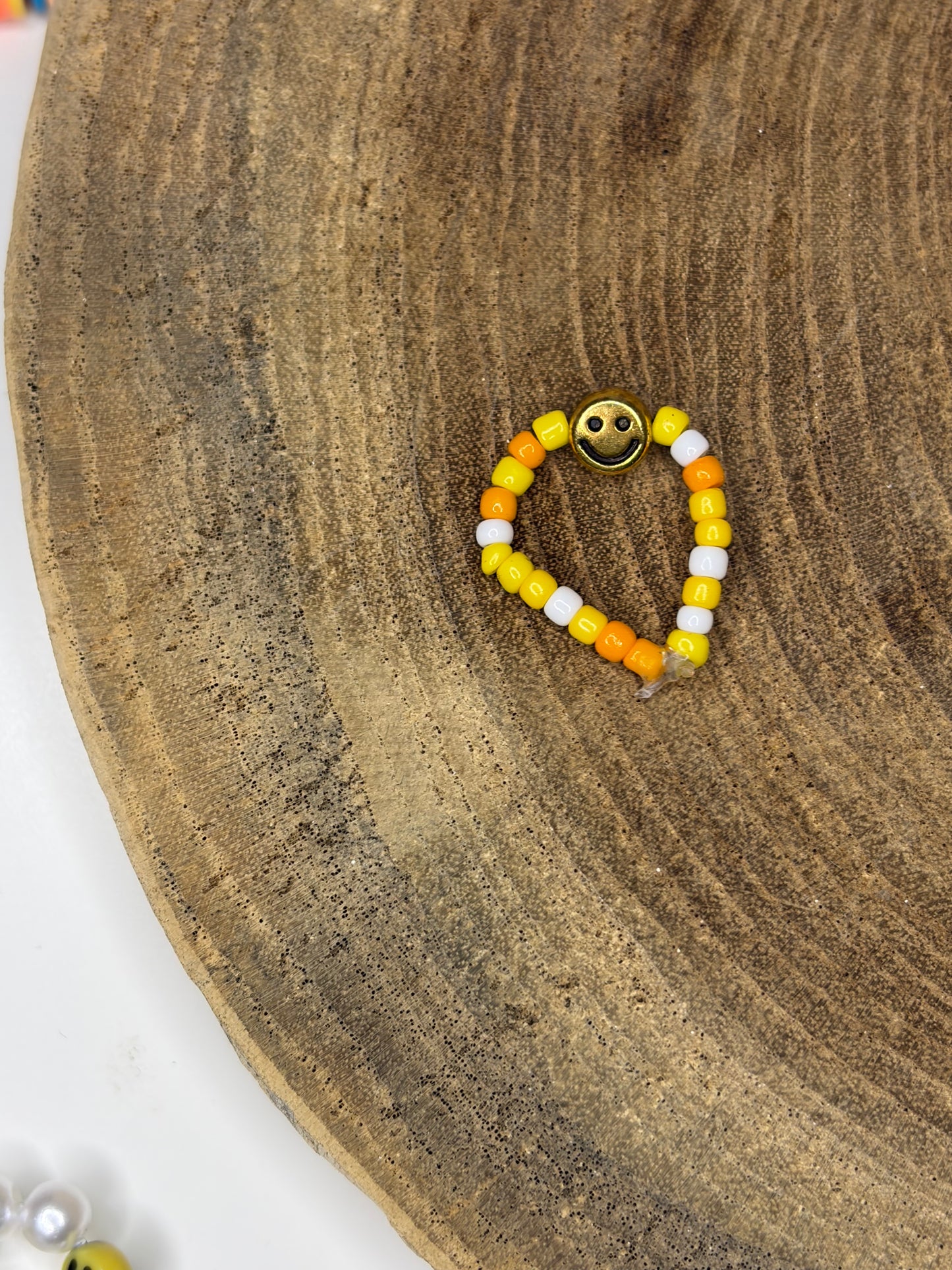 Smiley summer ring!❣️👀